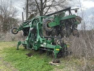 2018 Great Plains 3P4025AH24TR38