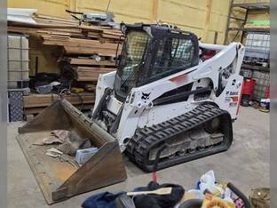 2022 Bobcat T740