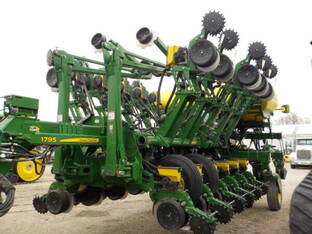 2015 John Deere 1795