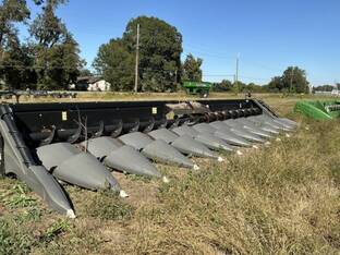 2021 MacDon Industries C3812