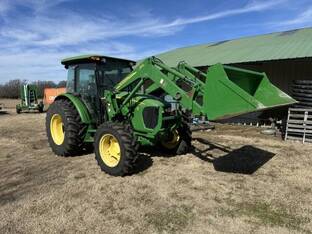 2011 John Deere 5105M