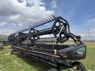 2015 MacDon Industries FD75