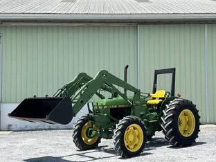 1989 John Deere 2155
