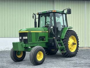 1997 John Deere 7410