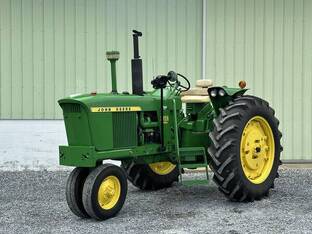 1968 John Deere 3020