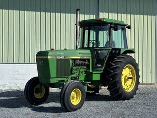 1982 John Deere 2940