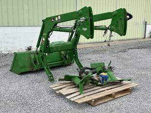 2017 John Deere H240