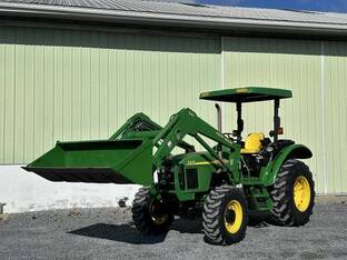2004 John Deere 5420