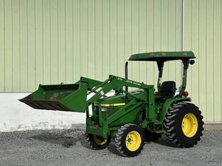 2003 John Deere 790
