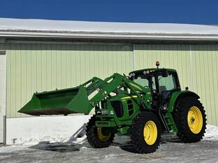 2011 John Deere 7330 Premium