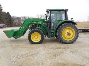 2020 John Deere 6120M