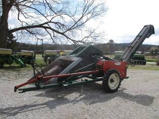 New Idea AGCO 324