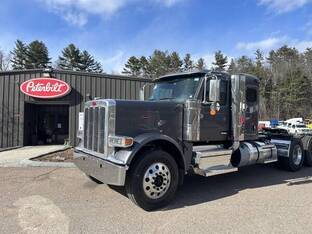 2027 Peterbilt 589