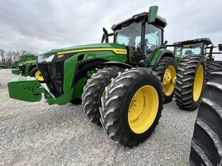 2024 John Deere 8R 250