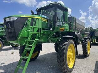 2023 John Deere 400R