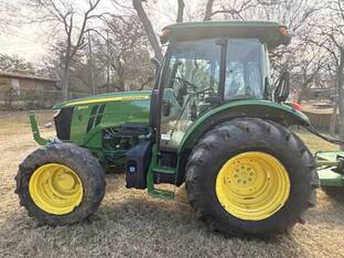 2023 John Deere 5100E