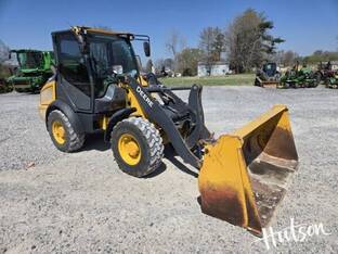 2022 John Deere 204L