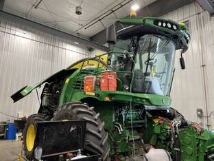 2024 John Deere 9900