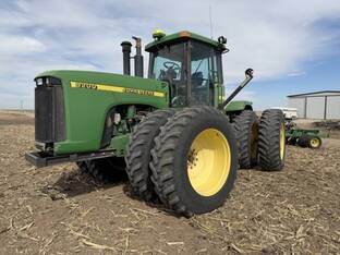 2000 John Deere 9200