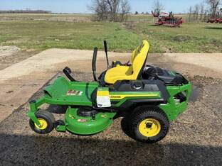 2025 John Deere Z320M