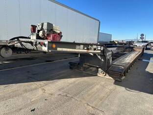 2008 LOAD KING 55 TON LOWBOY, 25' WELL, PONY MOTOR, FEN