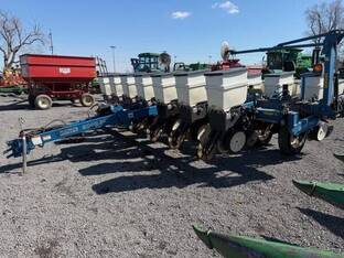 2009 Kinze 3000