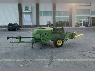 1984 John Deere 347
