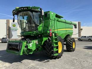 2024 John Deere S780