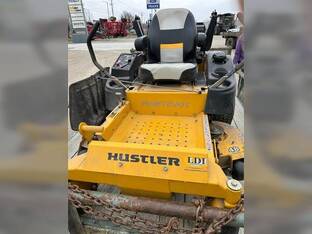 2016 Hustler FASTRAK 48