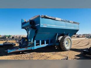 1993 Kinze 1040