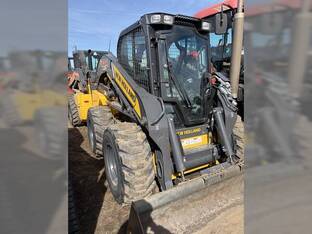 2019 New Holland L234