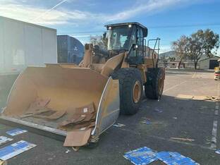 2024 Caterpillar 966