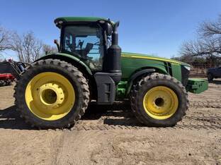 2016 John Deere 8370R