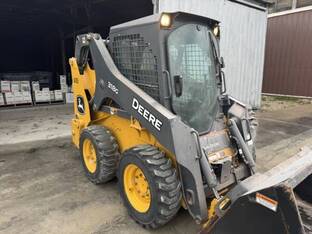 2024 John Deere 318G