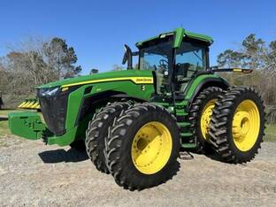 2022 John Deere 8R 310