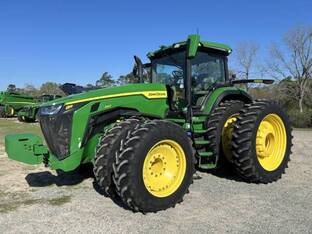 2022 John Deere 8R 340
