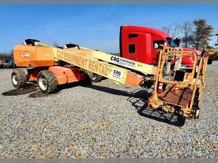 2011 JLG 600S