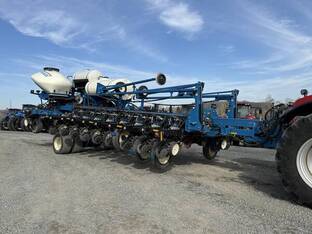 2011 Kinze 3800ASD