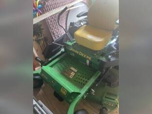 2023 John Deere Z720E