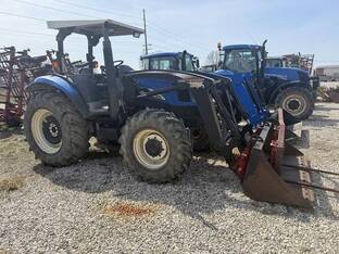 2006 New Holland TS110A