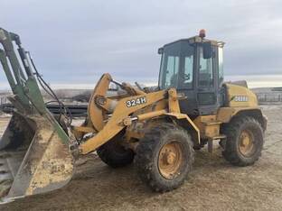 2000 John Deere 324H