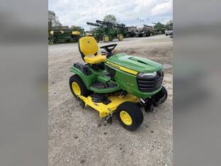 2022 John Deere X730