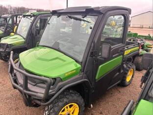 2021 John Deere XUV835M HVAC Cab