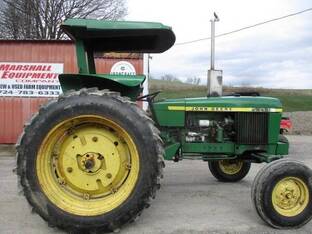 1977 John Deere 2640