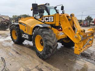2022 JCB 542-70 AGRI PLUS
