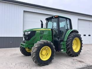John Deere 6125M