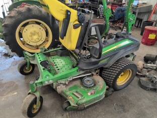 2022 John Deere Z960M