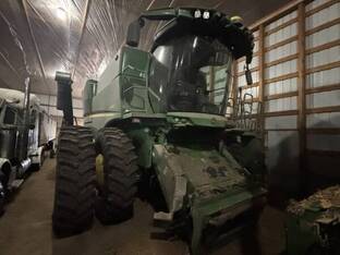2022 John Deere S790