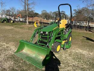 2021 John Deere 1025R