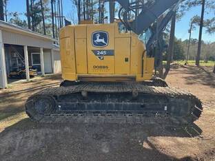 2024 John Deere 245 P